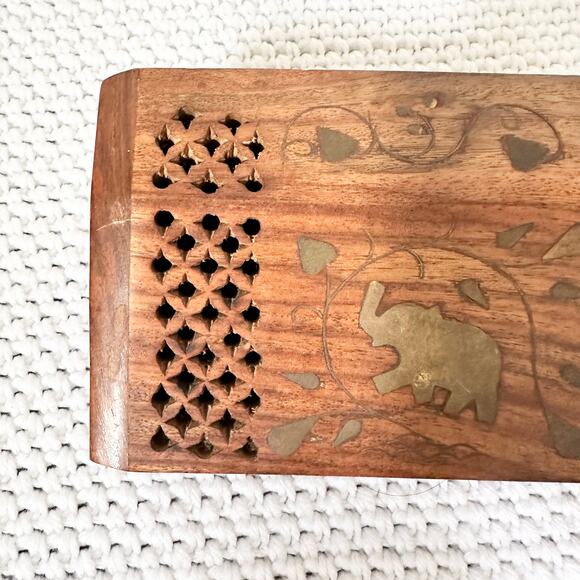 Vintage Wooden Laser Cut Elephant Rising Inlay Lined Hinged Trinket Jewelry Box - Picture 4 of 8